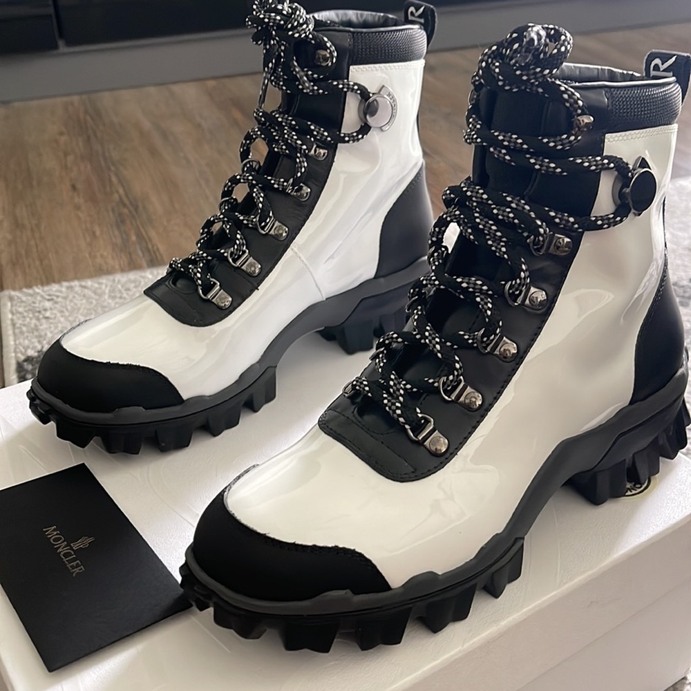 MONCLER HELIS Hiking Boots